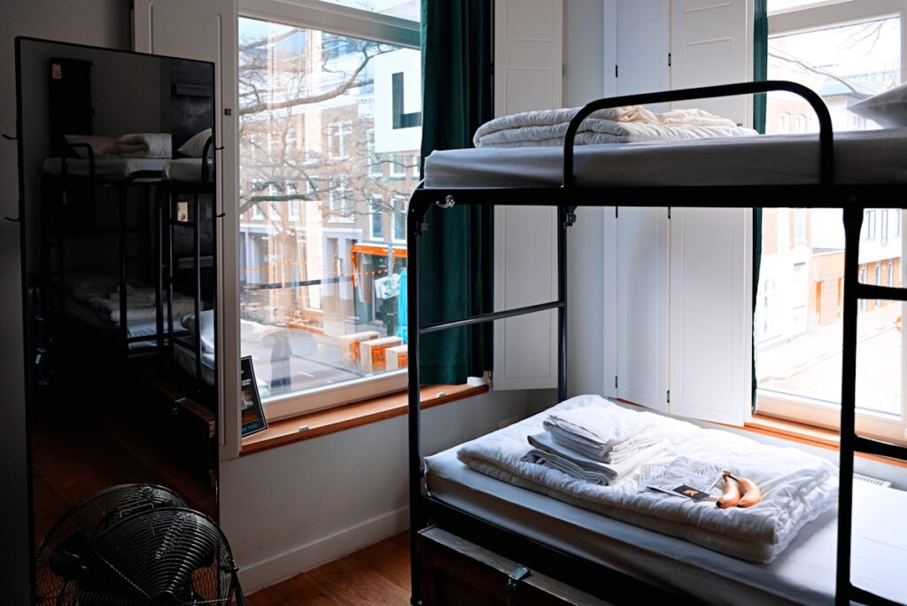 hostel tips for first-timers 2026