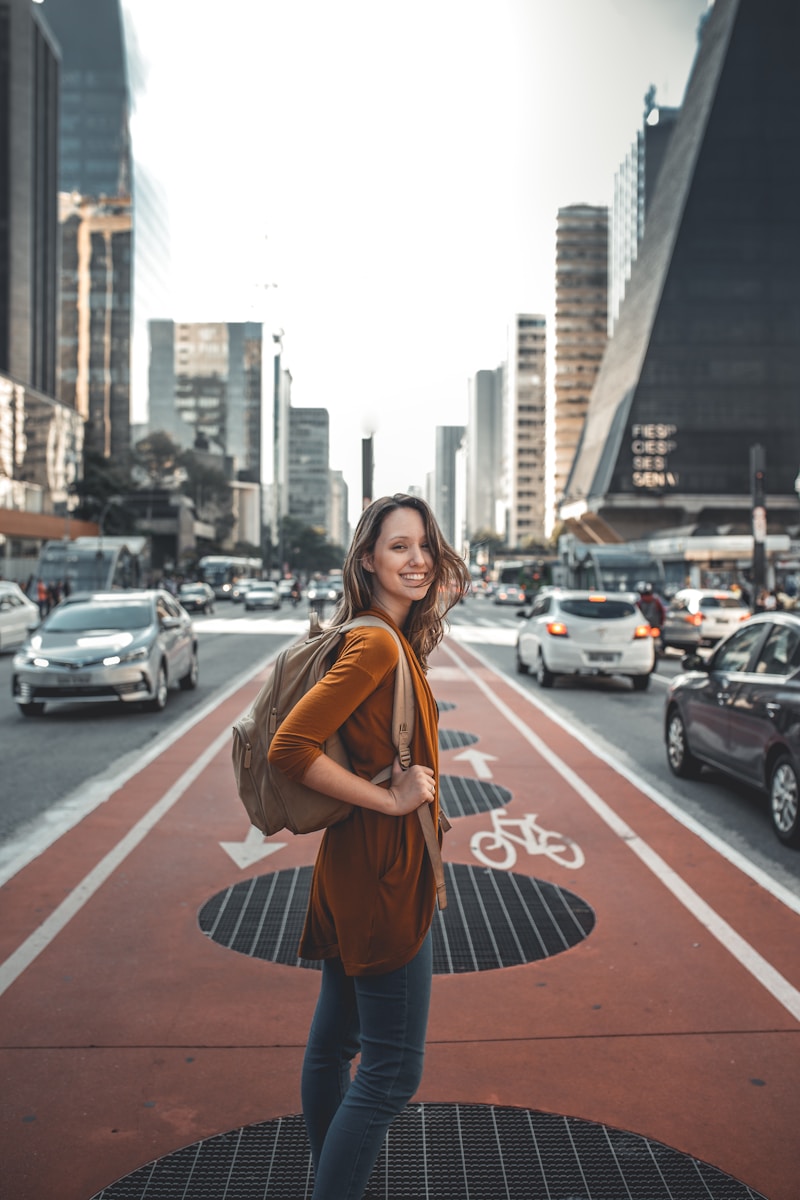solo female travel packing safety tips